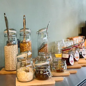 4* מלון Tailormade Bab Bachenbuelach