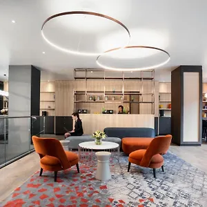 crowne-plaza-geneva.genevahotels4all.com/