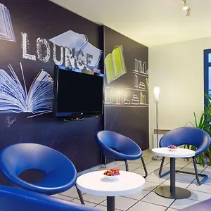 Ibis Budget Les Champarts Hotel